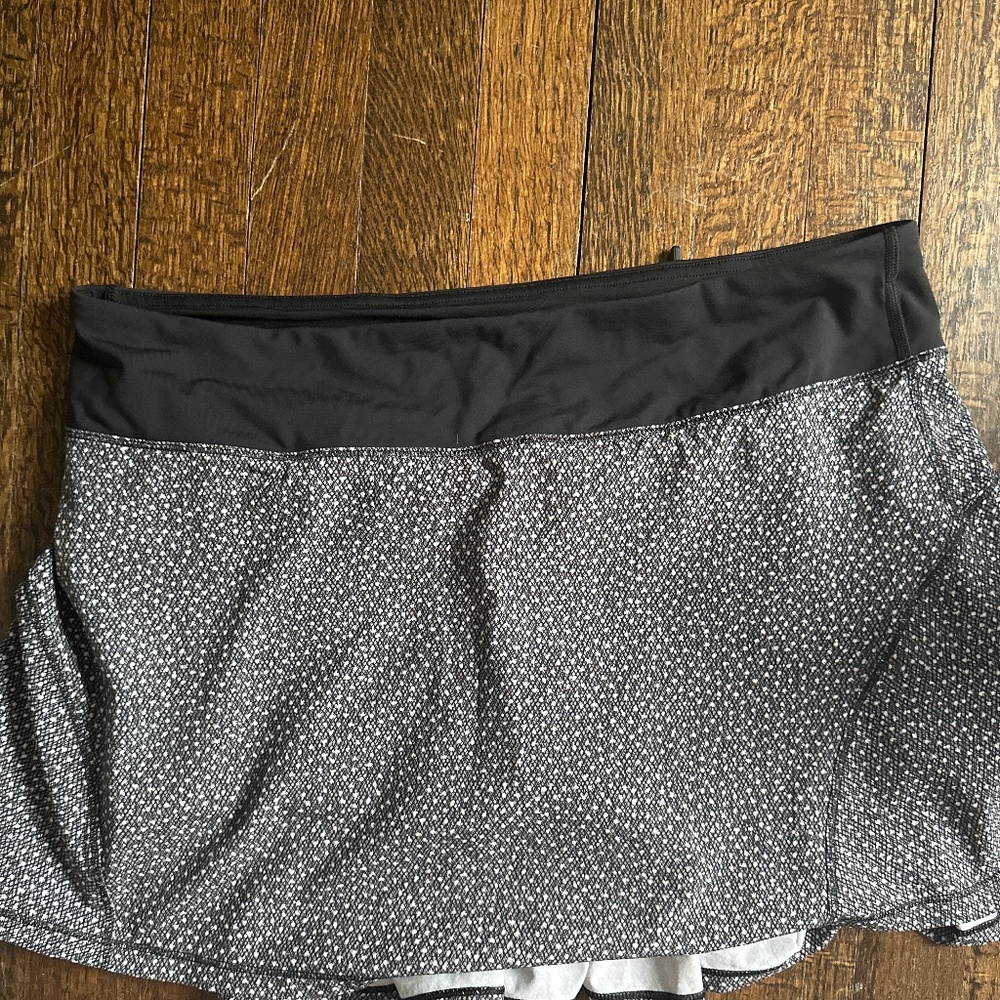 Lululemon athletic skirt